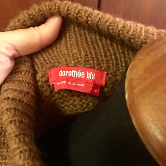 Wool blend AWESOME brown sweater, size M - Picture 8 of 8